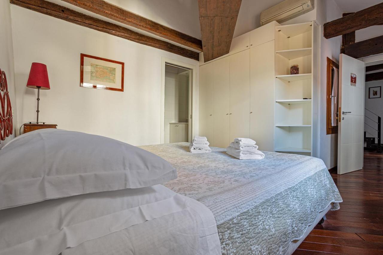 Appartement Rialto Canal View